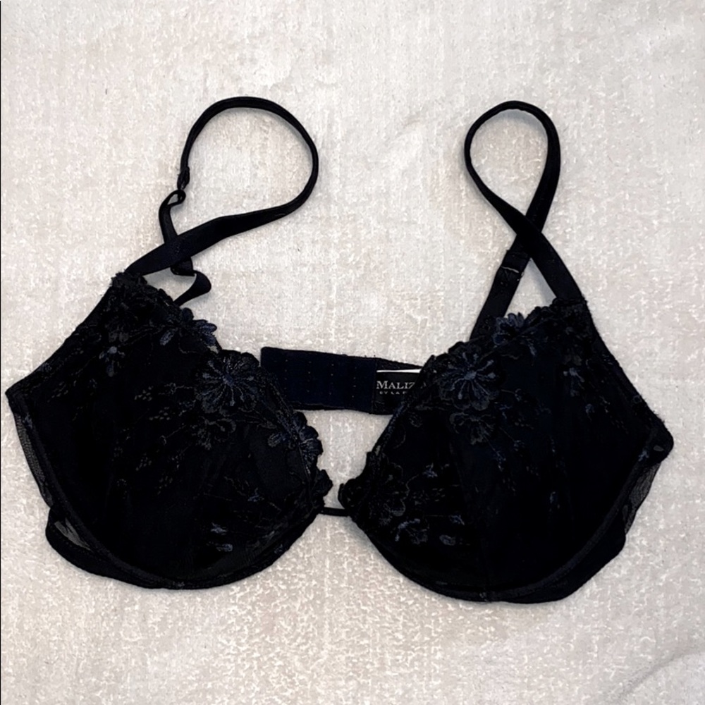 Luxury lingerie! Malizia by La Perla 36D wired bra